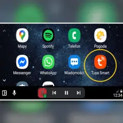 Ekran z aplikacjami, w tym Tuya Smart, Mapy, Spotify, Telefon, Pogoda, Messenger, WhatsApp i Wiadomości.