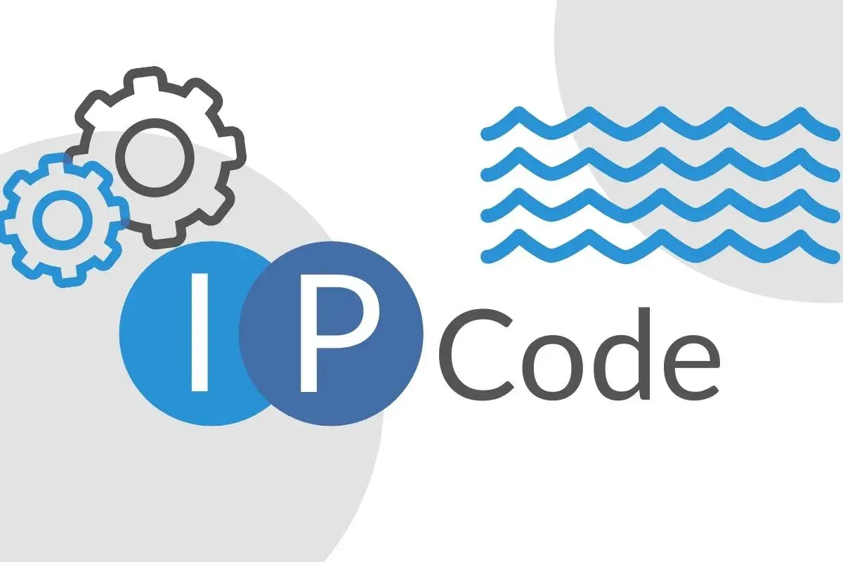 Grafika przedstawia koła zębate, litery "IP" w kołach oraz faliste linie symbolizujące wodę. Tekst "Code" obok. Co oznacza IP45?
