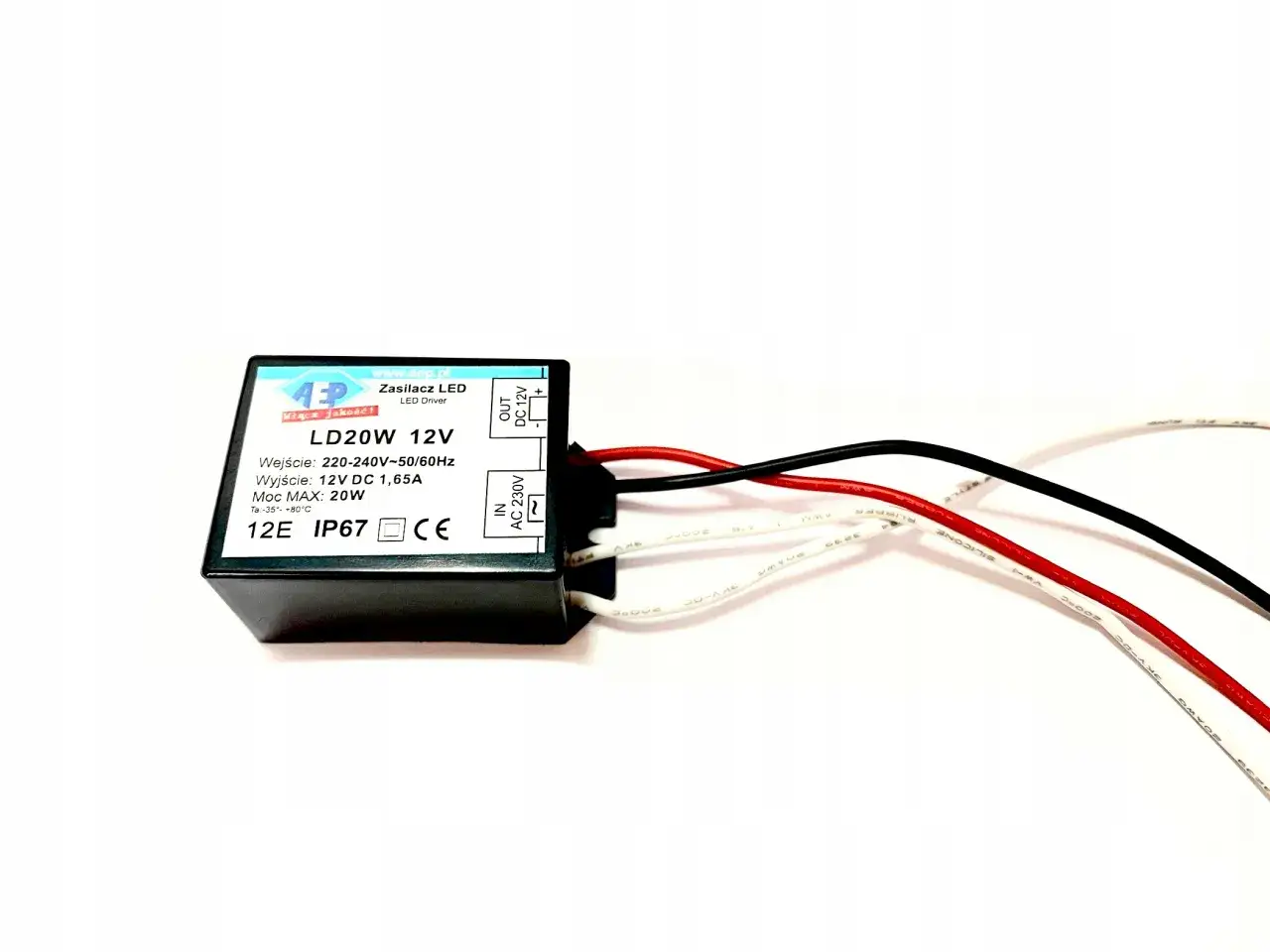 Zasilacz LED 20W, model LD20W 12V, z wejściem AC 230V i wyjściem DC 12V. Posiada stopień ochrony IP67.